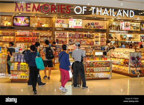 duty free shop suvarnabhumi.